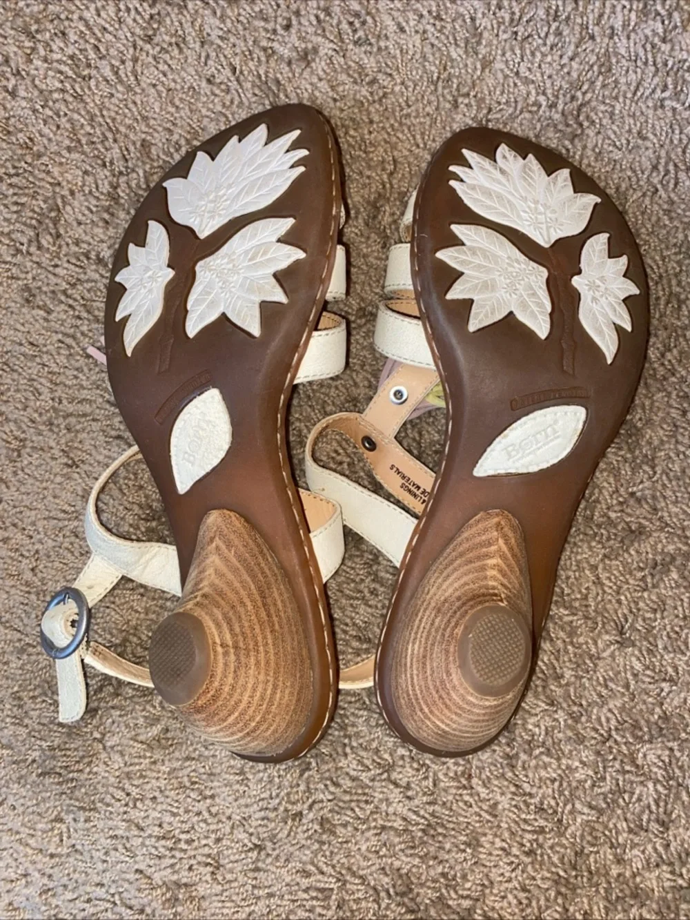 Born Leather Tassel Sandals Womens Sz 7 Cream Kitten Heel Boho Vacation Resort